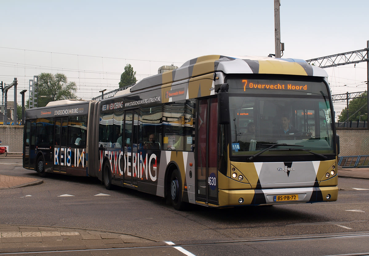 utrecht-city-theatre-bus