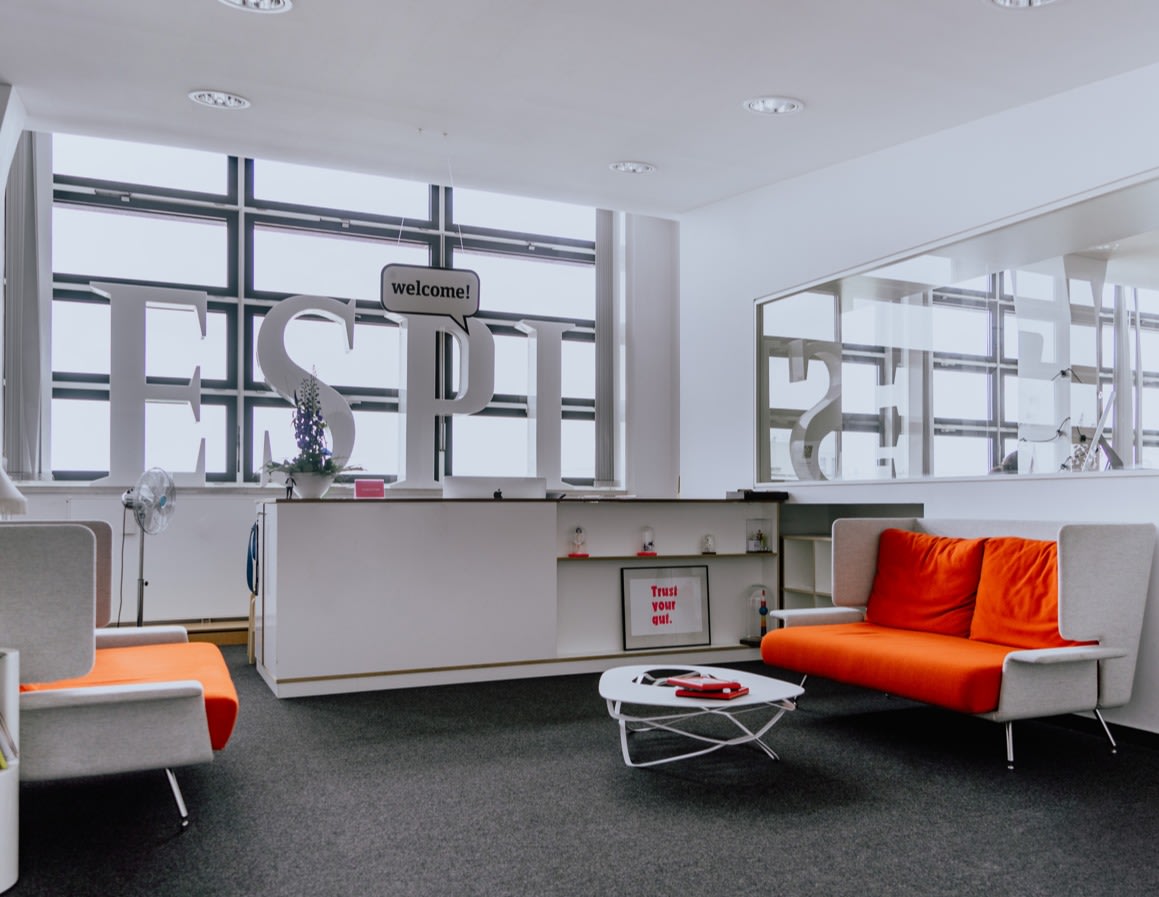 Edenspiekermann Frontdesk