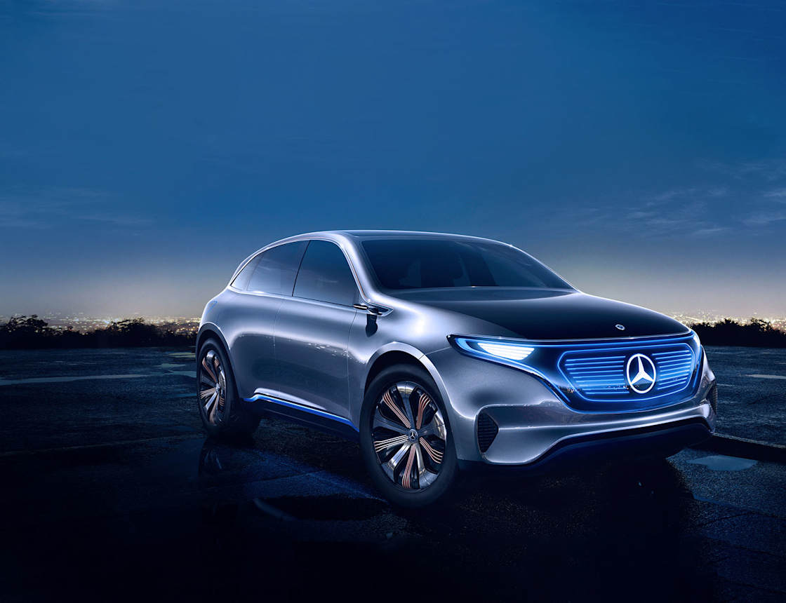 Mercedes hero