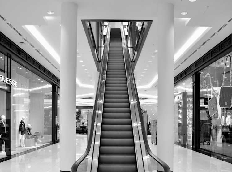 ES Treppe Retail